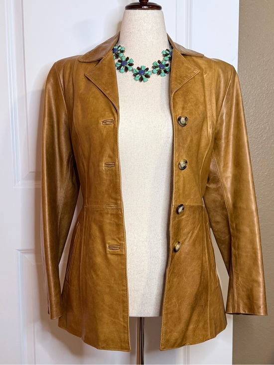 Vera Pelle Jackets & Blazers - Vintage | Vera Pelle | Italian Leather Jacket | Women’s Size S | Camel Tan
